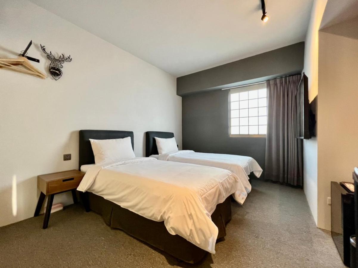 Doudian Ddinn Hotel Taichung Eksteriør bilde